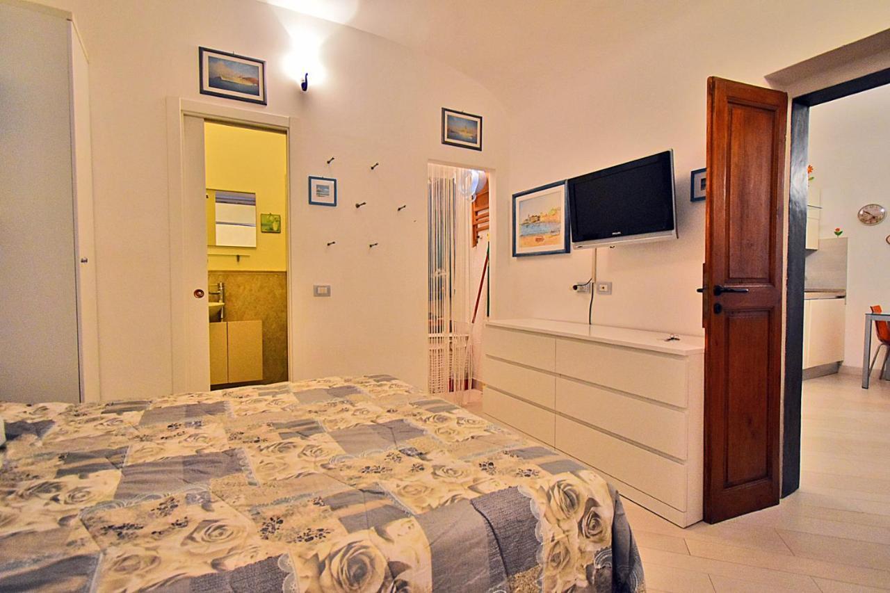 La Tana Del Poeta Lerici Exterior foto
